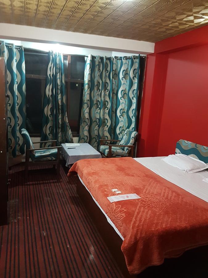 Linkway Hotel Manāli Eksteriør billede